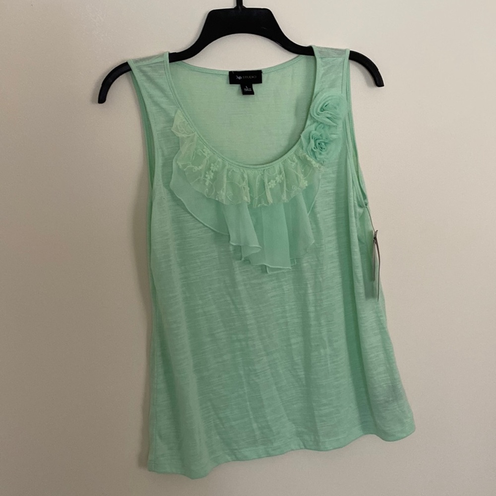 Cute, melon summer top, Large, NWT